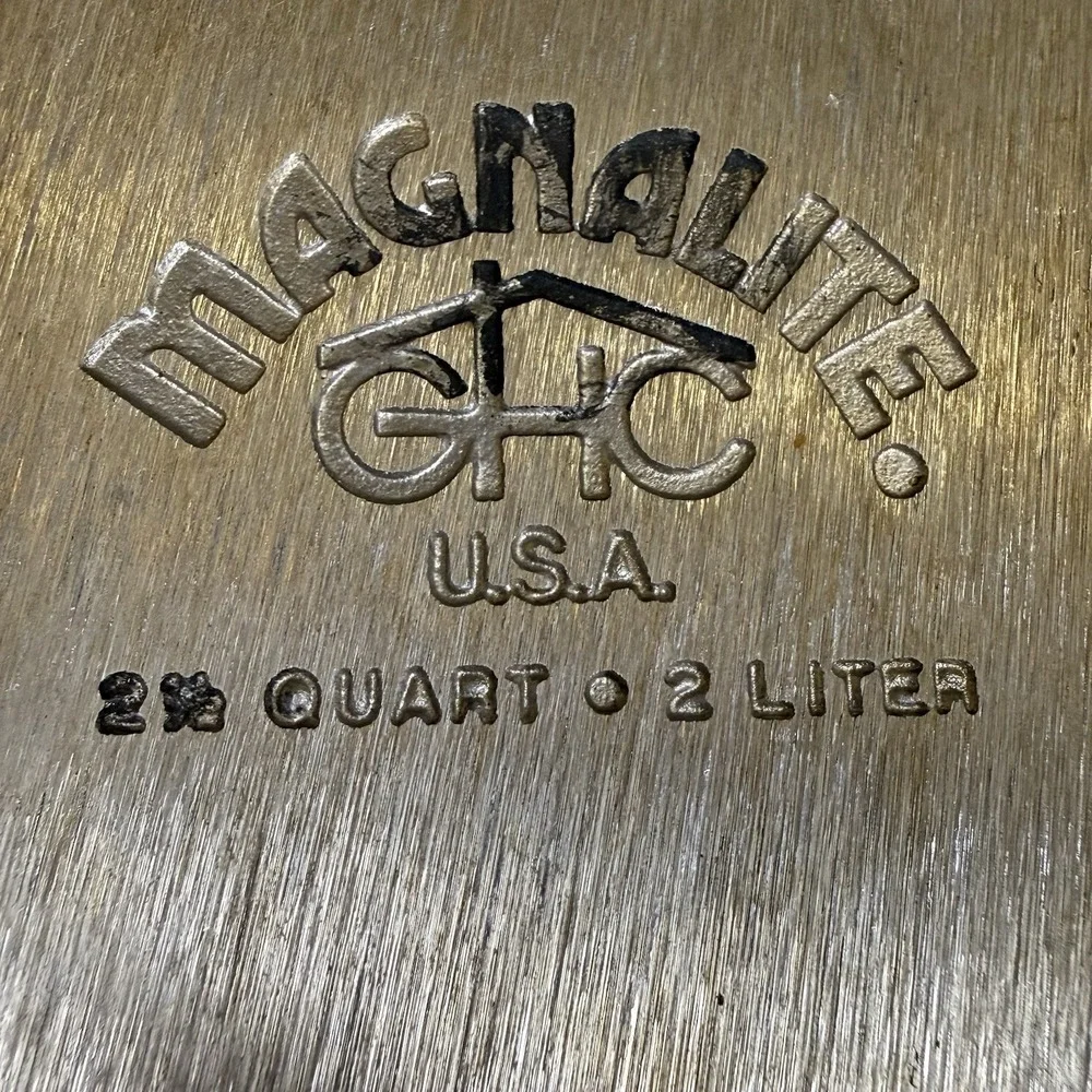 Vintage Magnalite GHC 2 QT Aluminum Saucepan Pot w Lid Double Spouts USA Made